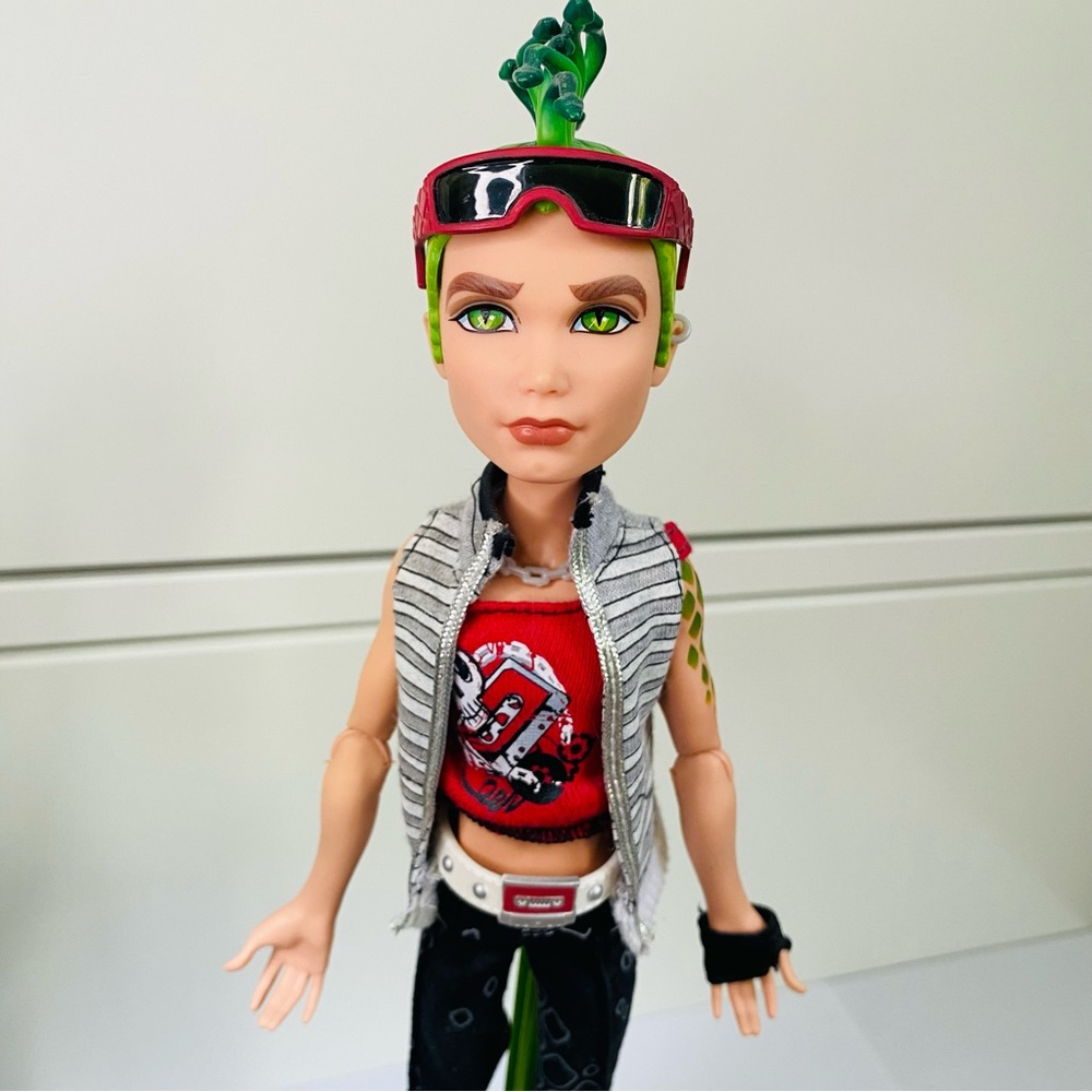 Monster High Ghoul’s Alive Deuce Gorgon Mattel Doll